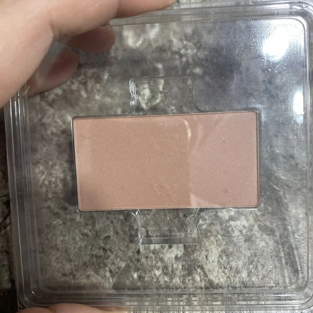 Calvin Klein Blush Single Refill In Shade 04 Bare New‎ Rare